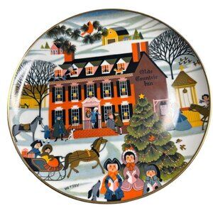 The Olde Countries Inn Plates Vintage First Edition by Betsey Bates Sku 2574